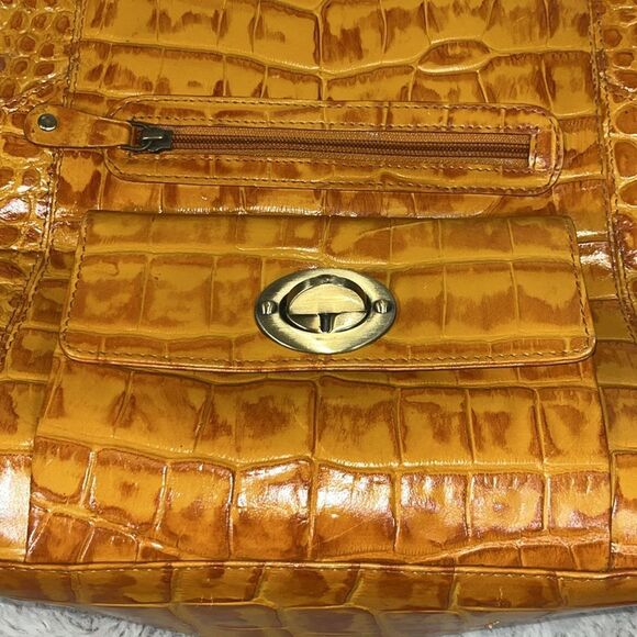 Michael Rome Designs Croc Embossed Italian Leather Bag - Picture 2 of 14